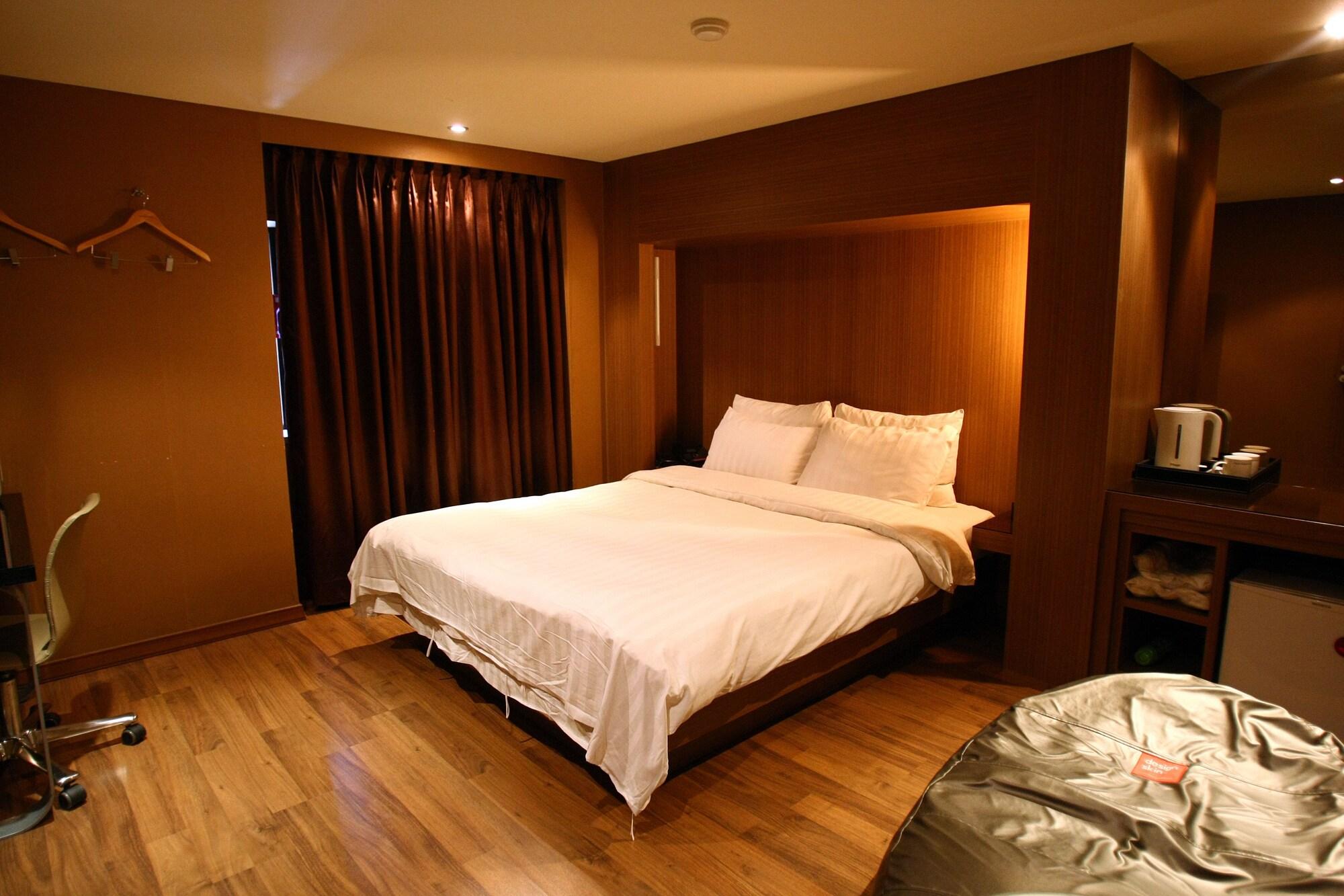 The California Hotel Seoul Seocho Eksteriør bilde
